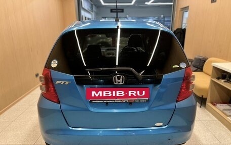 Honda Fit III, 2009 год, 820 000 рублей, 5 фотография