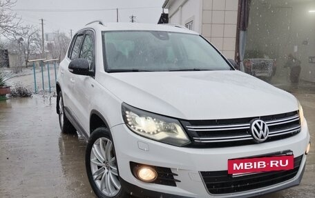 Volkswagen Tiguan I, 2013 год, 1 450 000 рублей, 2 фотография