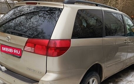 Toyota Sienna II рестайлинг, 2004 год, 1 200 000 рублей, 4 фотография