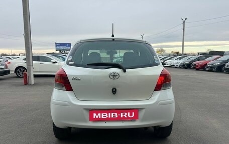 Toyota Vitz, 2010 год, 749 000 рублей, 5 фотография