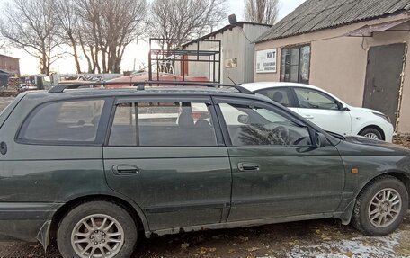 Toyota Caldina, 1994 год, 250 000 рублей, 3 фотография