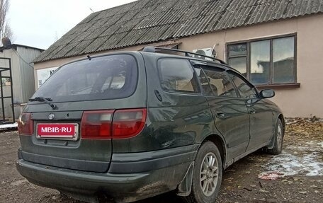 Toyota Caldina, 1994 год, 250 000 рублей, 4 фотография