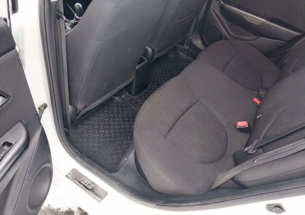 KIA Rio III, 2013 год, 755 000 рублей, 19 фотография