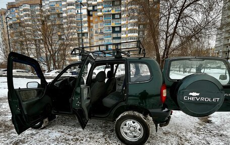 Chevrolet Niva I рестайлинг, 2004 год, 415 000 рублей, 11 фотография