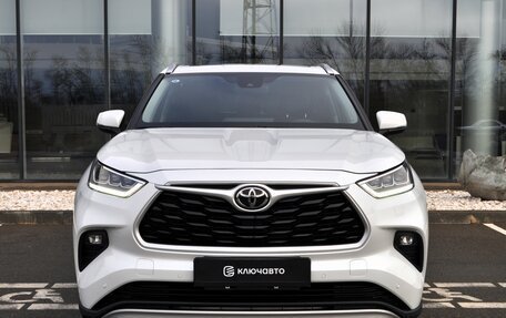 Toyota Highlander, 2024 год, 6 800 000 рублей, 4 фотография