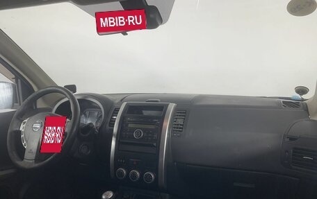 Nissan X-Trail, 2011 год, 1 100 000 рублей, 11 фотография