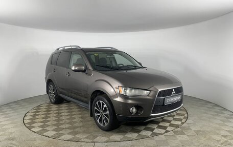 Mitsubishi Outlander III рестайлинг 3, 2010 год, 870 000 рублей, 7 фотография