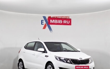 KIA Rio III рестайлинг, 2015 год, 860 000 рублей, 2 фотография