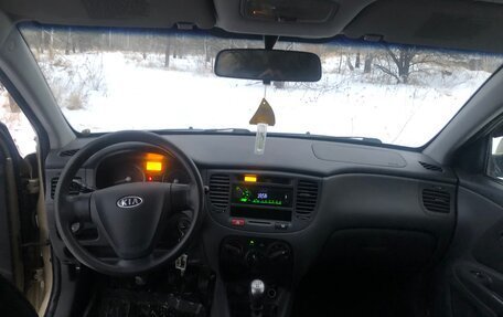 KIA Rio II, 2007 год, 550 000 рублей, 11 фотография