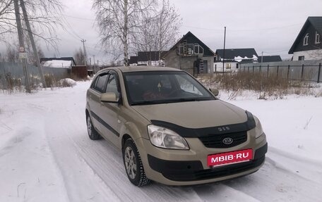 KIA Rio II, 2007 год, 550 000 рублей, 3 фотография