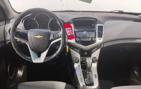 Chevrolet Cruze II, 2012 год, 680 000 рублей, 9 фотография