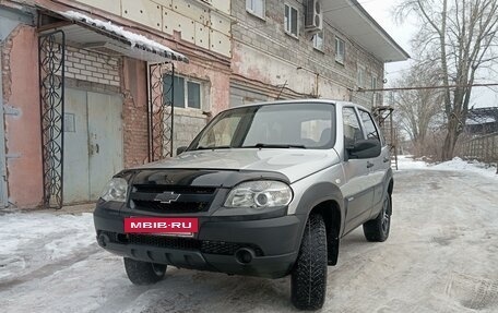 Chevrolet Niva I рестайлинг, 2011 год, 530 000 рублей, 4 фотография