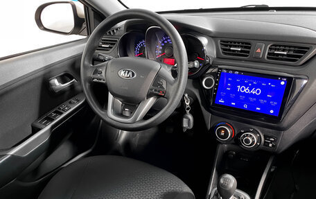 KIA Rio III рестайлинг, 2013 год, 795 000 рублей, 15 фотография