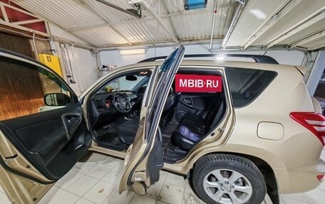 Toyota RAV4, 2011 год, 2 200 000 рублей, 7 фотография