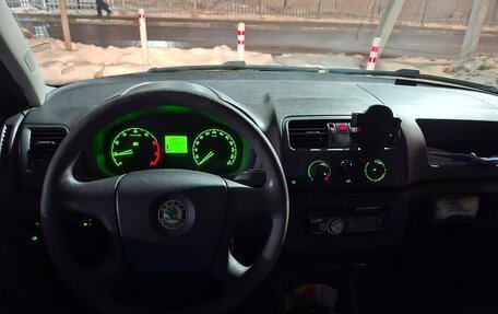 Skoda Fabia II, 2007 год, 320 000 рублей, 12 фотография