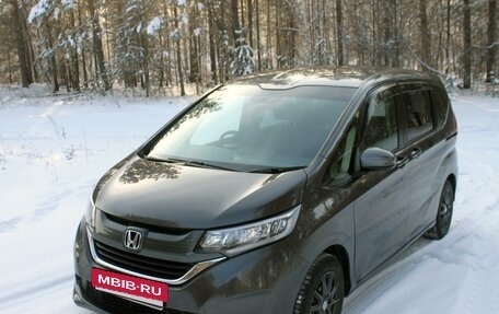 Honda Freed II, 2018 год, 1 720 000 рублей, 25 фотография