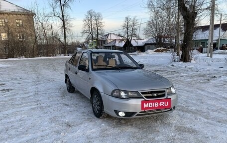 Daewoo Nexia I рестайлинг, 2011 год, 140 000 рублей, 2 фотография