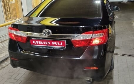 Toyota Camry, 2014 год, 1 750 000 рублей, 3 фотография