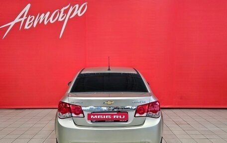 Chevrolet Cruze II, 2011 год, 749 000 рублей, 4 фотография