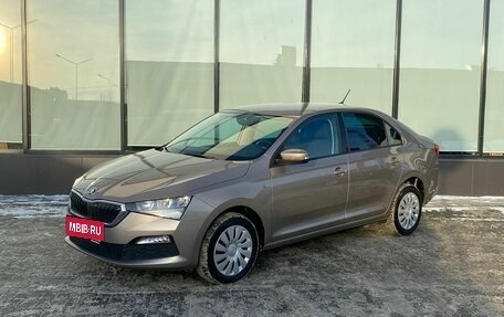 Skoda Rapid II, 2021 год, 1 590 000 рублей, 1 фотография