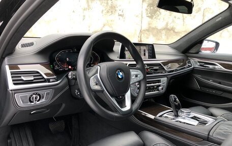 BMW 7 серия, 2019 год, 6 799 000 рублей, 27 фотография