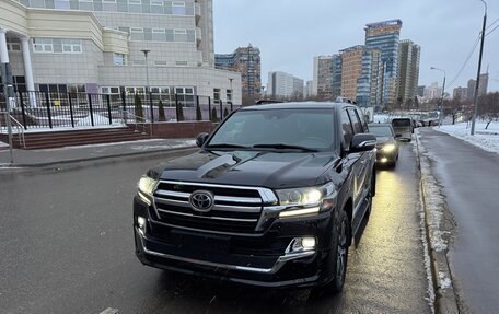 Toyota Land Cruiser 200, 2017 год, 6 500 000 рублей, 3 фотография