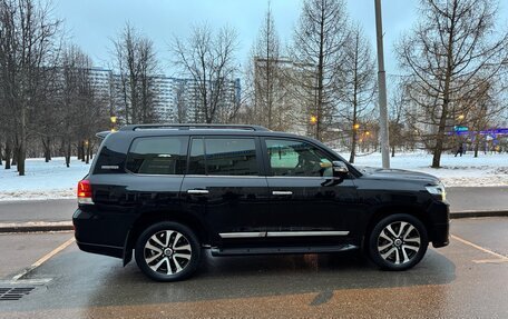 Toyota Land Cruiser 200, 2017 год, 6 500 000 рублей, 7 фотография