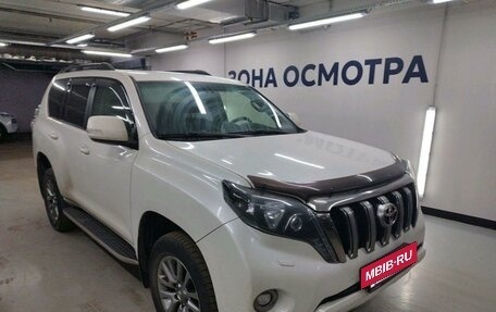 Toyota Land Cruiser Prado 150 рестайлинг 2, 2017 год, 4 199 000 рублей, 18 фотография