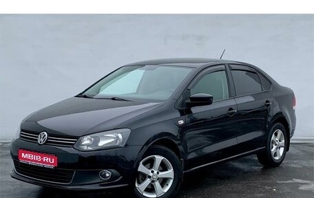 Volkswagen Polo VI (EU Market), 2013 год, 850 000 рублей, 1 фотография