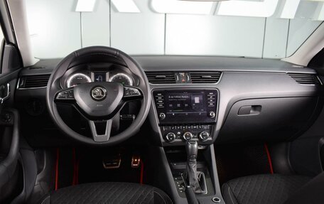 Skoda Octavia, 2017 год, 1 749 000 рублей, 6 фотография