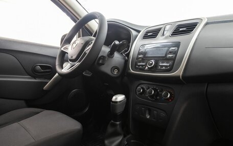 Renault Logan II, 2021 год, 988 000 рублей, 30 фотография