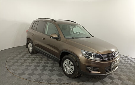 Volkswagen Tiguan I, 2016 год, 1 729 000 рублей, 3 фотография