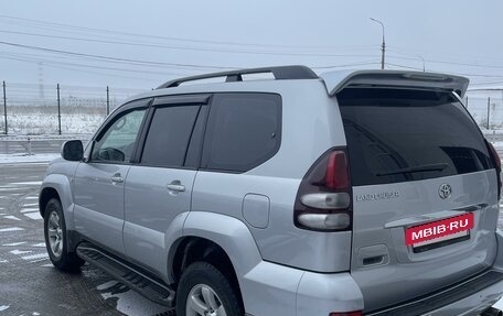 Toyota Land Cruiser Prado 120 рестайлинг, 2007 год, 2 999 000 рублей, 5 фотография