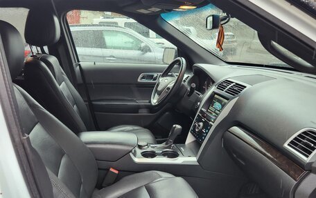 Ford Explorer VI, 2014 год, 2 210 000 рублей, 5 фотография