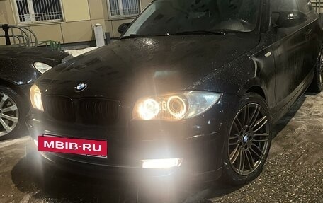 BMW 1 серия, 2007 год, 775 000 рублей, 6 фотография