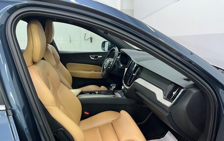 Volvo XC60 II, 2019 год, 3 720 000 рублей, 11 фотография