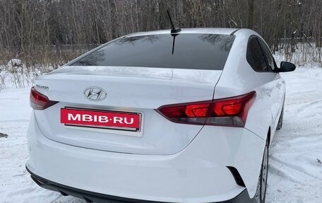 Hyundai Solaris II рестайлинг, 2021 год, 1 400 000 рублей, 8 фотография