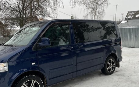 Volkswagen Multivan T5, 2003 год, 1 400 000 рублей, 4 фотография