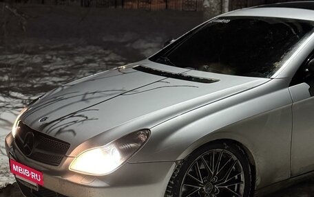 Mercedes-Benz CLS, 2005 год, 950 000 рублей, 3 фотография