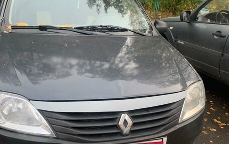 Renault Logan I, 2010 год, 385 000 рублей, 3 фотография