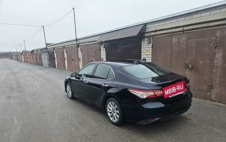 Toyota Camry, 2019 год, 2 850 000 рублей, 4 фотография