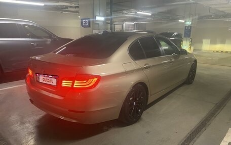 BMW 5 серия, 2012 год, 2 450 000 рублей, 2 фотография