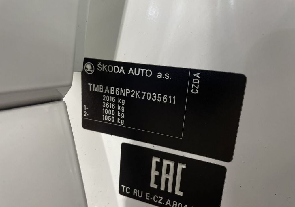 Skoda Superb III, 2018 год, 1 999 000 рублей, 19 фотография