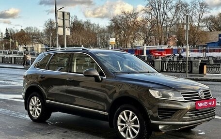 Volkswagen Touareg III, 2015 год, 3 120 000 рублей, 3 фотография