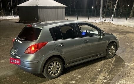 Nissan Tiida, 2010 год, 865 000 рублей, 16 фотография