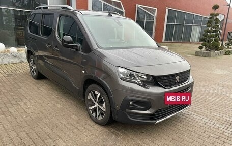 Peugeot Rifter I, 2021 год, 2 272 000 рублей, 2 фотография