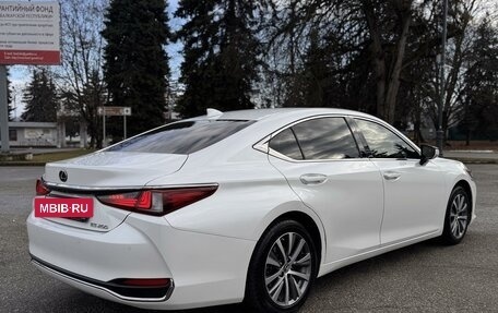 Lexus ES VII, 2018 год, 3 380 000 рублей, 8 фотография