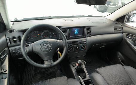 Toyota Corolla, 2004 год, 599 000 рублей, 18 фотография