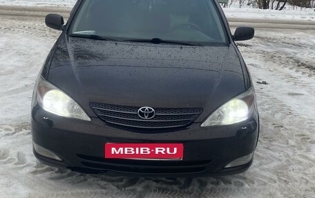 Toyota Camry V40, 2002 год, 777 000 рублей, 3 фотография