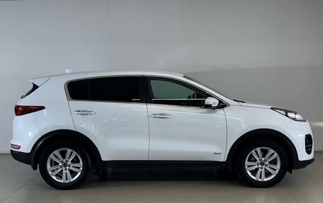 KIA Sportage IV рестайлинг, 2017 год, 1 975 000 рублей, 8 фотография